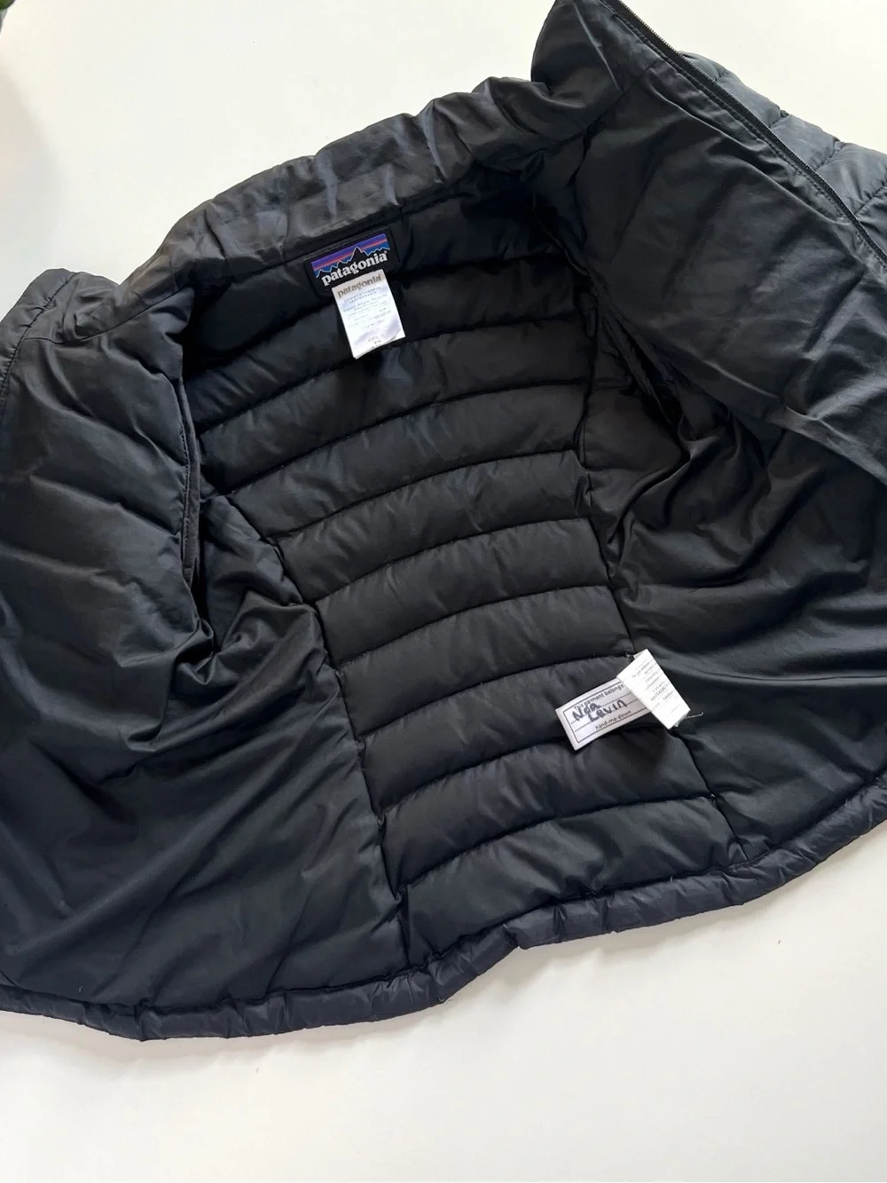Patagonia Black Down Sweater Jacket | Kids Size XS 5-6 Year